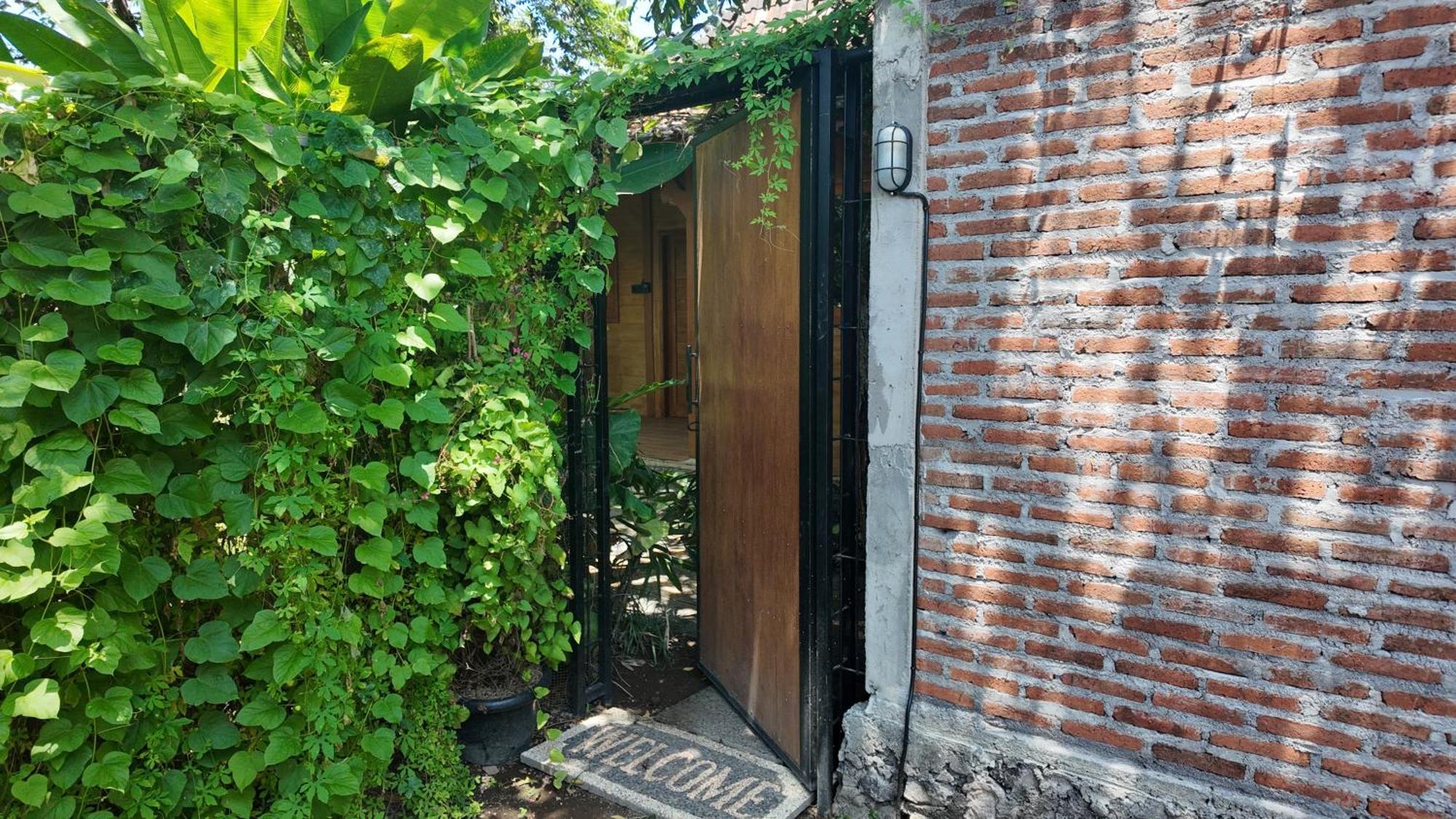 Private Joglo In Heart Of Sanur Βίλα Εξωτερικό φωτογραφία