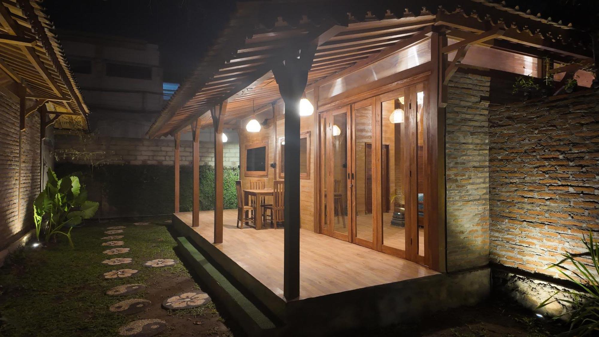 Private Joglo In Heart Of Sanur Βίλα Εξωτερικό φωτογραφία